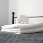 Spacious By Bookinghost *