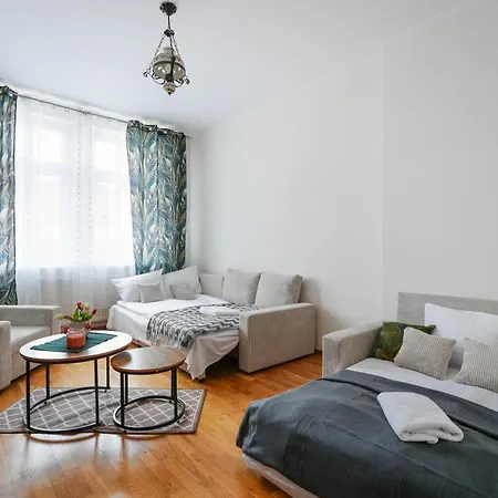 Spacious By Bookinghost Apartment Kolobrzeg