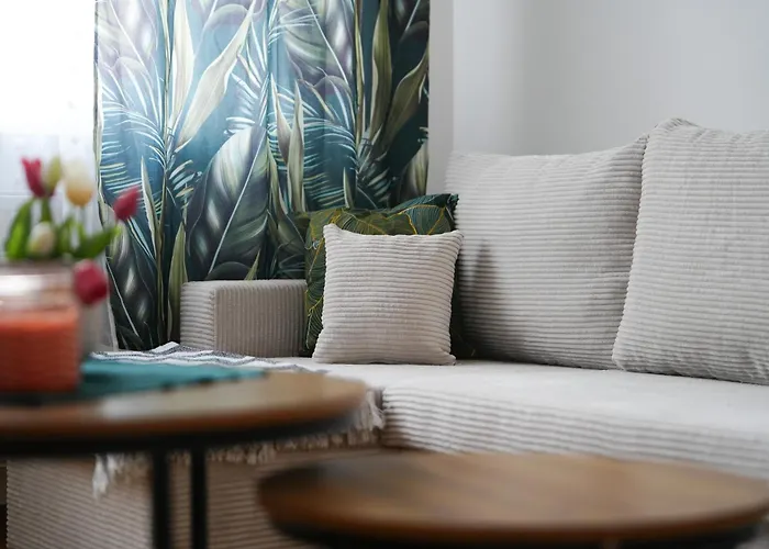 Spacious By Bookinghost Apartment *