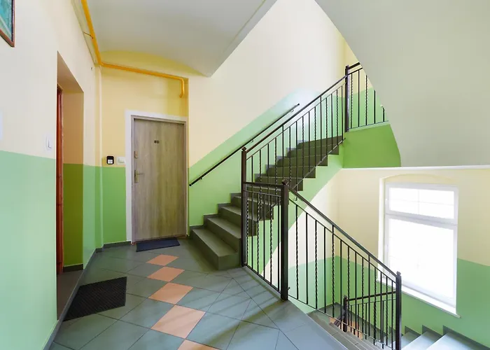 Spacious By Bookinghost